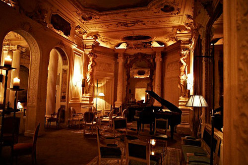 Elysium Main Room